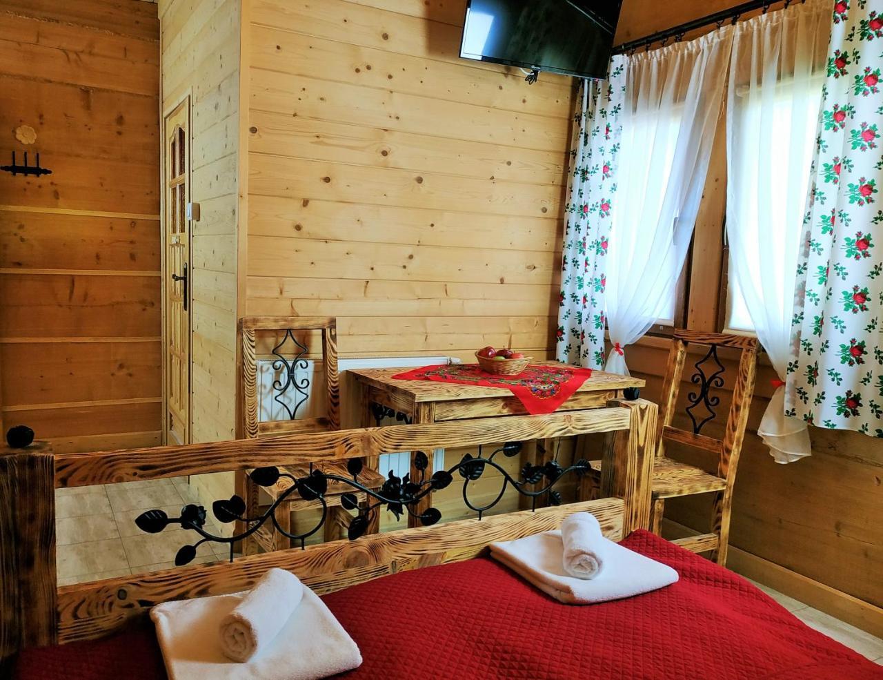 Bukowianska Ostoja - Sauna, Jacuzzi I Balia W Ofercie 부코비나 타트잔스카 외부 사진